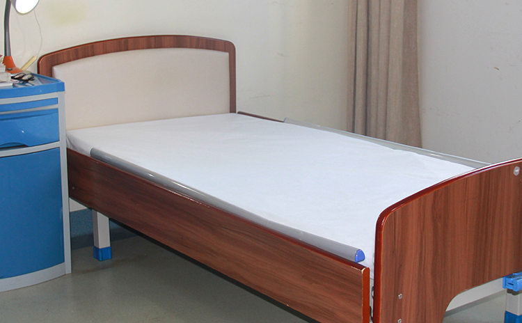 Disposable Multi-layer Waterproof Nursing Bed Sheet