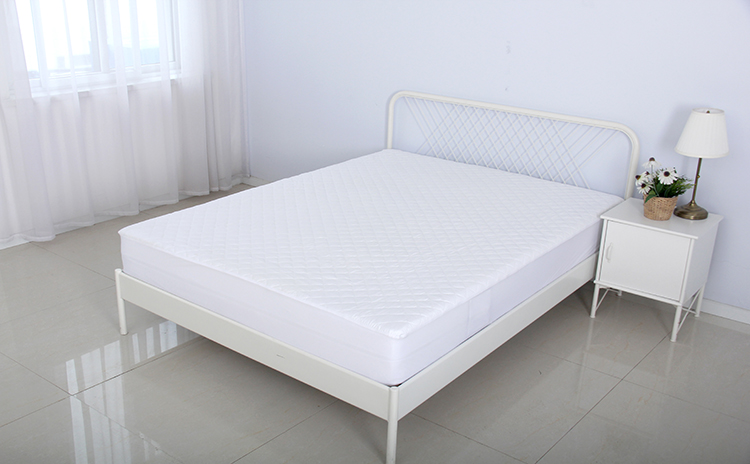 Bamboo Cotton Quilted Mattress Protector